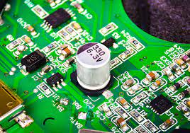 High-frequency active components in RF circuits